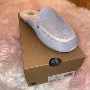 UGG Lane size 7 NIB